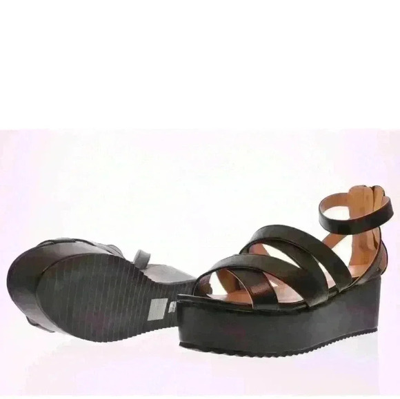 NIB KOI Footwear Women's Black Elizabeth Cross Strap Flat Form Wedge - Picture 4 of 7